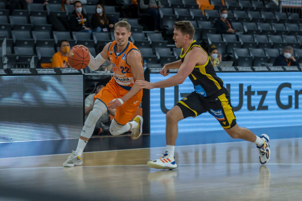 随着话题与 随着话题与