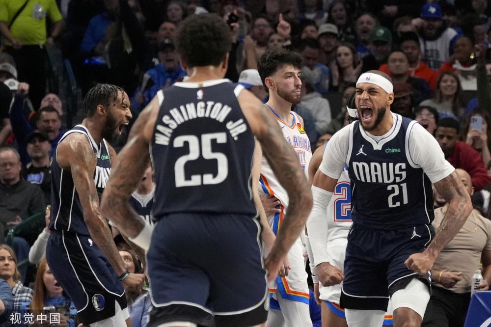 司职前锋 司职前锋