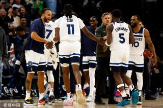 方教练和球 方教练和球